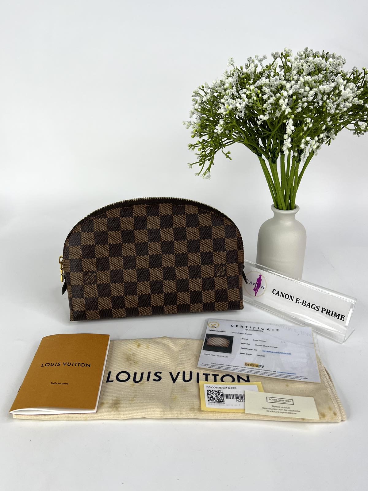 Louis Vuitton Damier Ebene Cosmetic Pouch GM. DC: BN2147. Made in France.  With care booklet, dustbag & certificate of authenticity from ENTRUPY ❤️ -  Canon E-Bags Prime