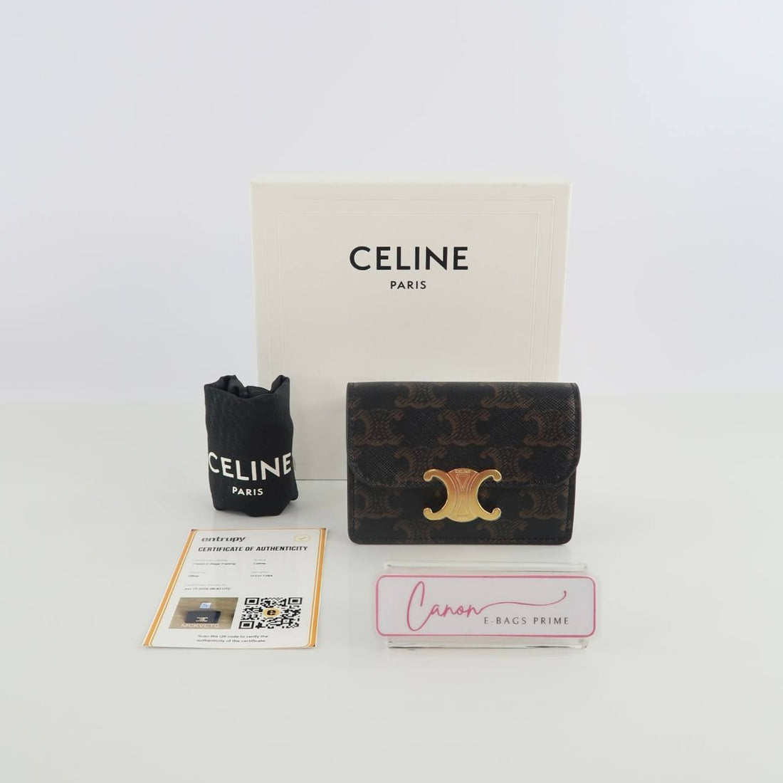 Triomphe Card Holder