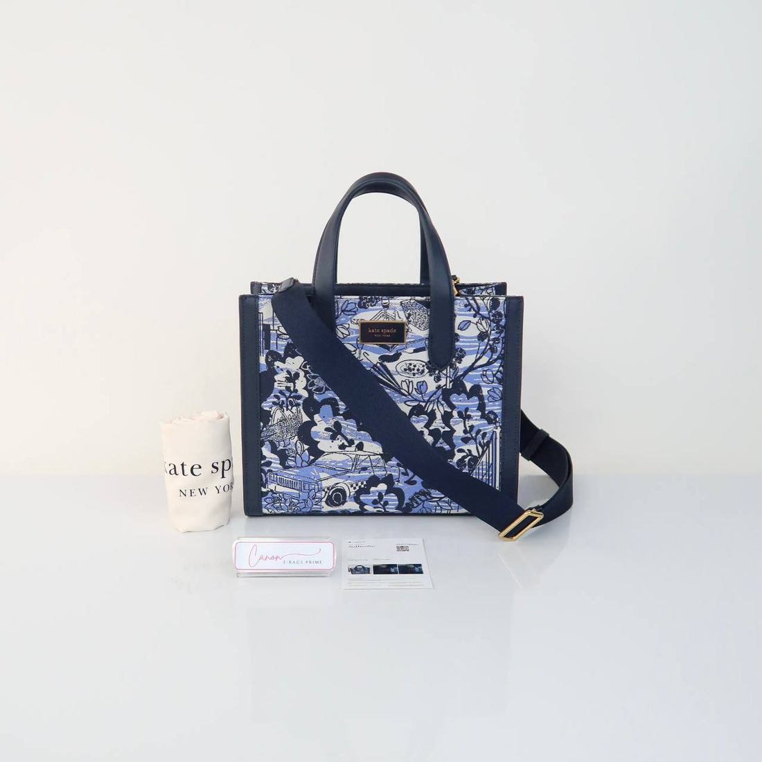 New York Manhattan Walk in the Park Toile Jacquard Tote Bag