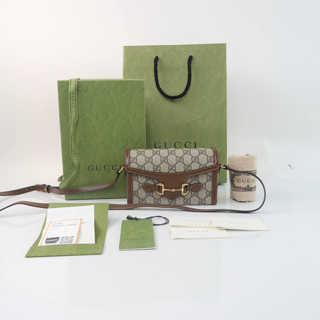 GG Supreme Horsebit 1955 Shoulder Bag