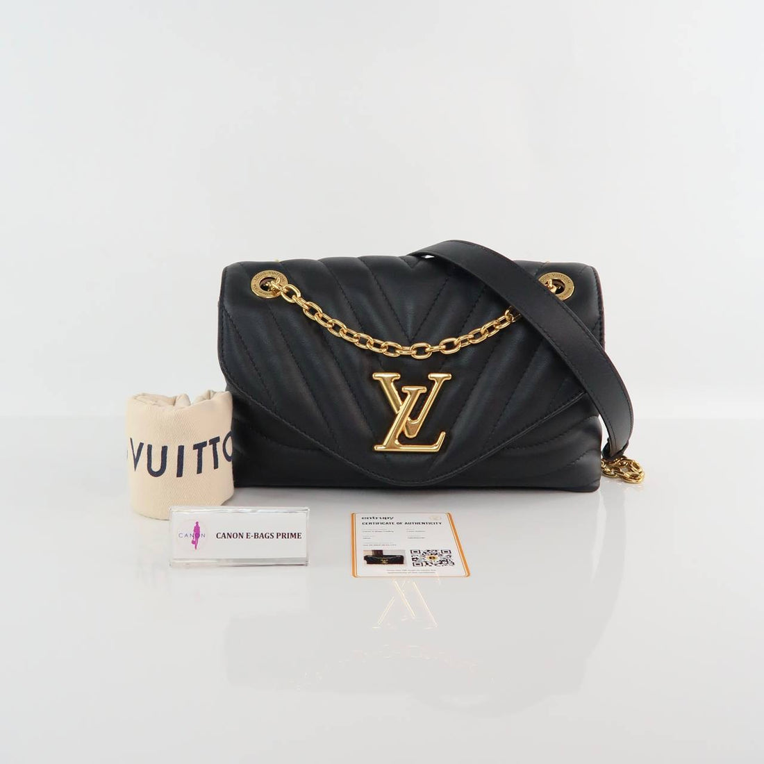 New Wave Chain Shoulder Bag