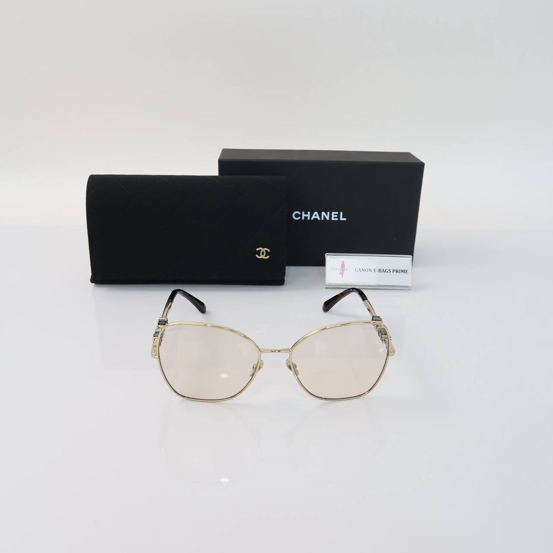 Photochromic Eyewear