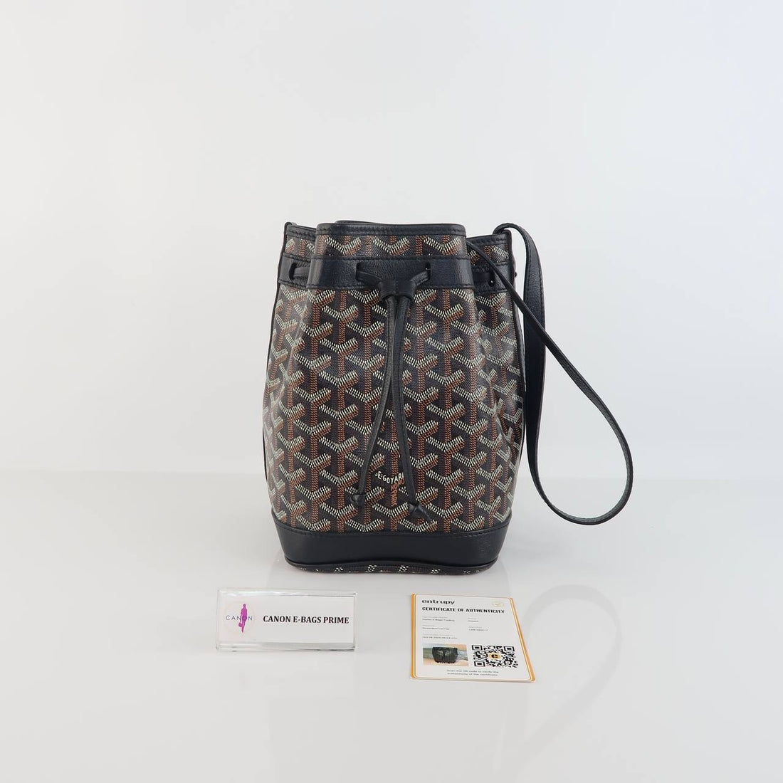 Petit Flot Bucket Bag