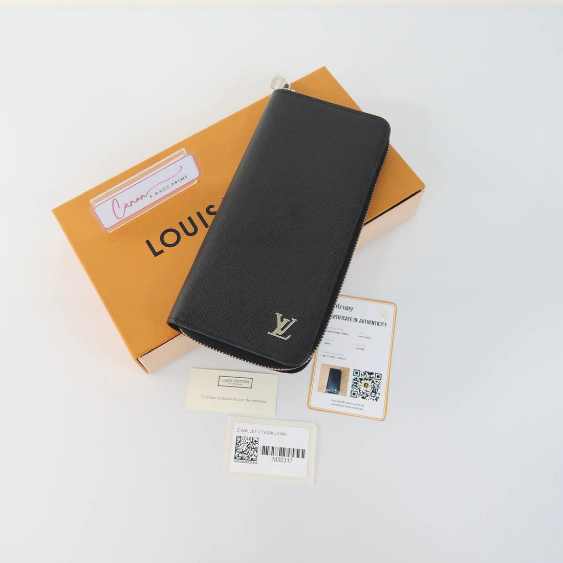 Taiga Zippy Vertical Wallet