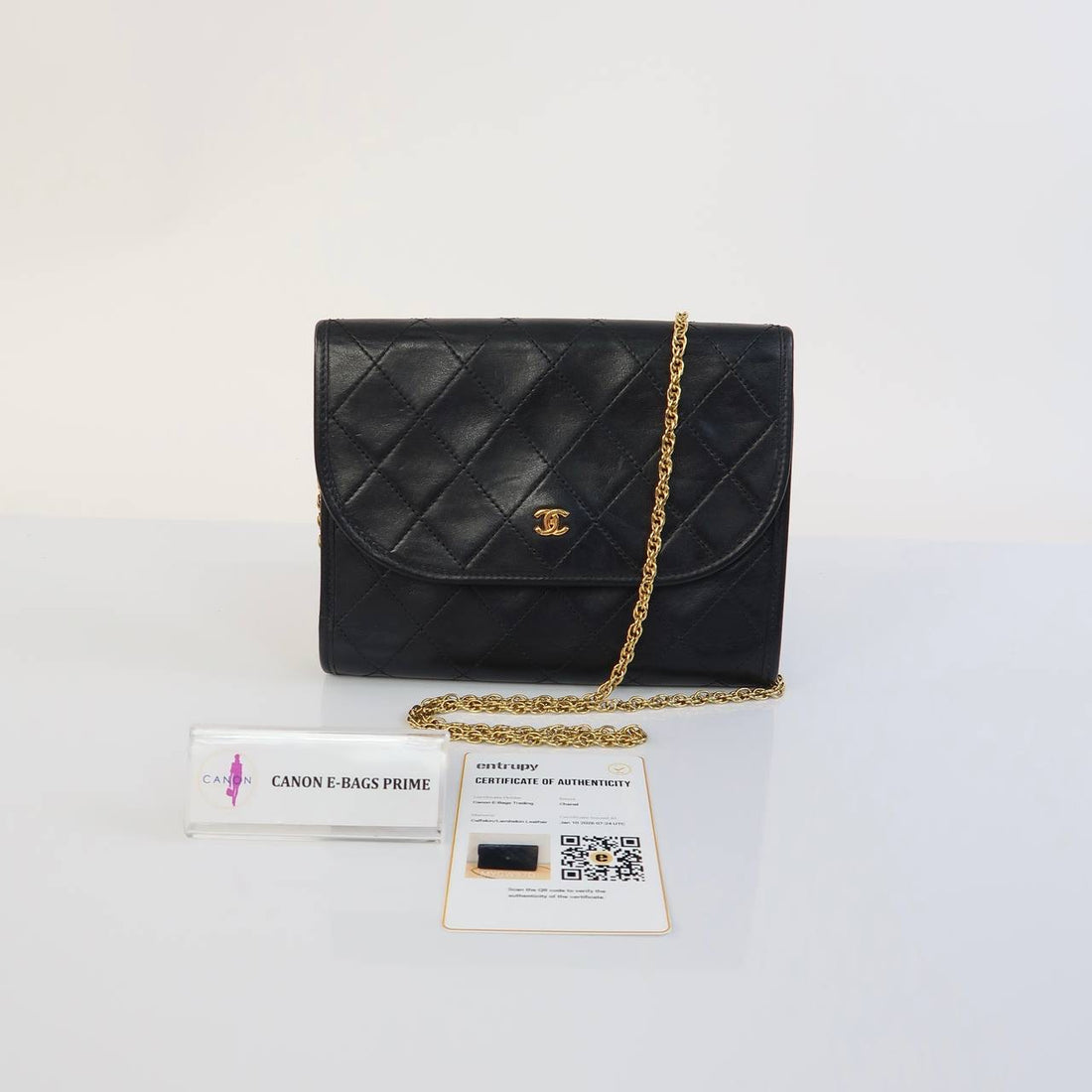Matelasse Quilted Shoulder Bag