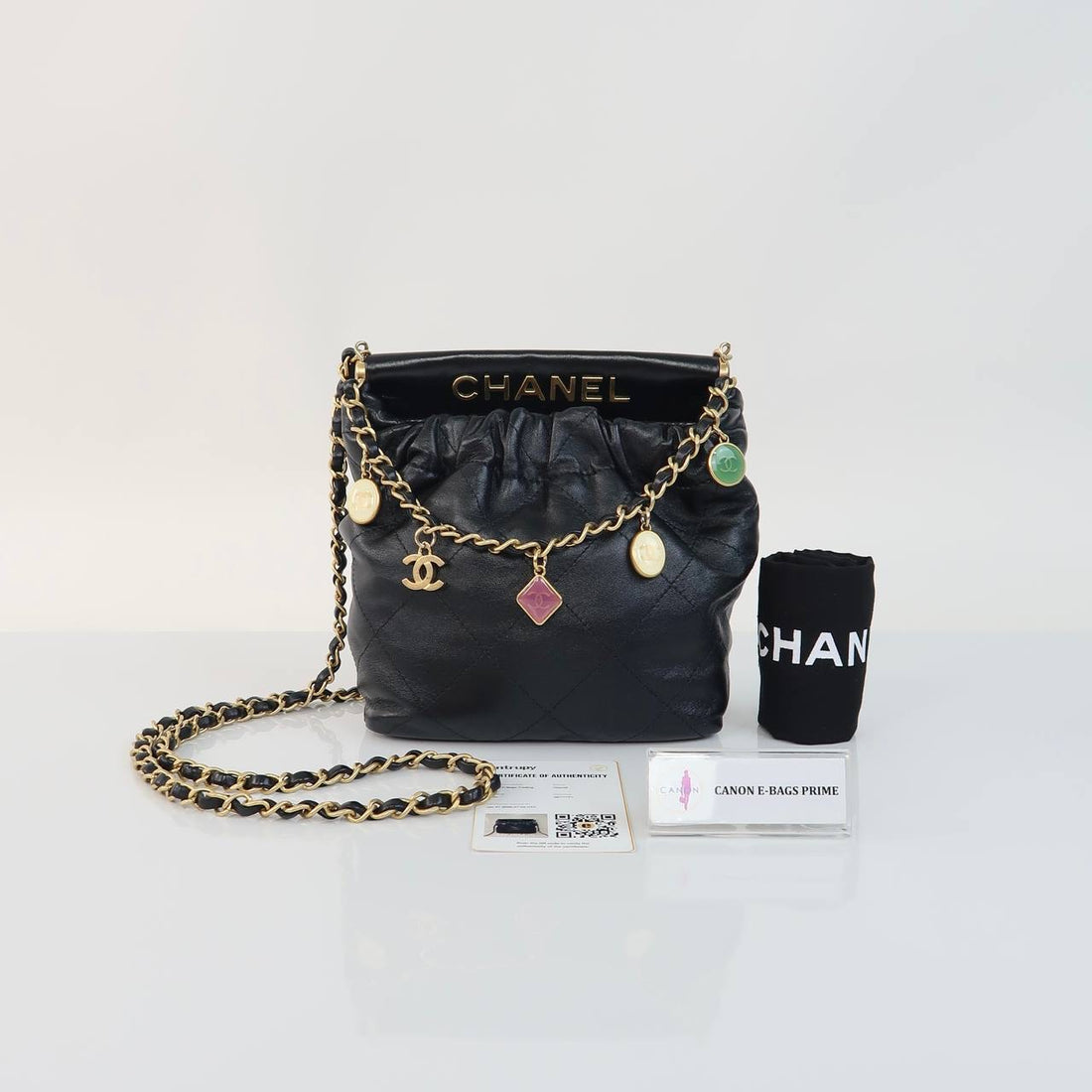 Resin Charm Chain Bucket Bag