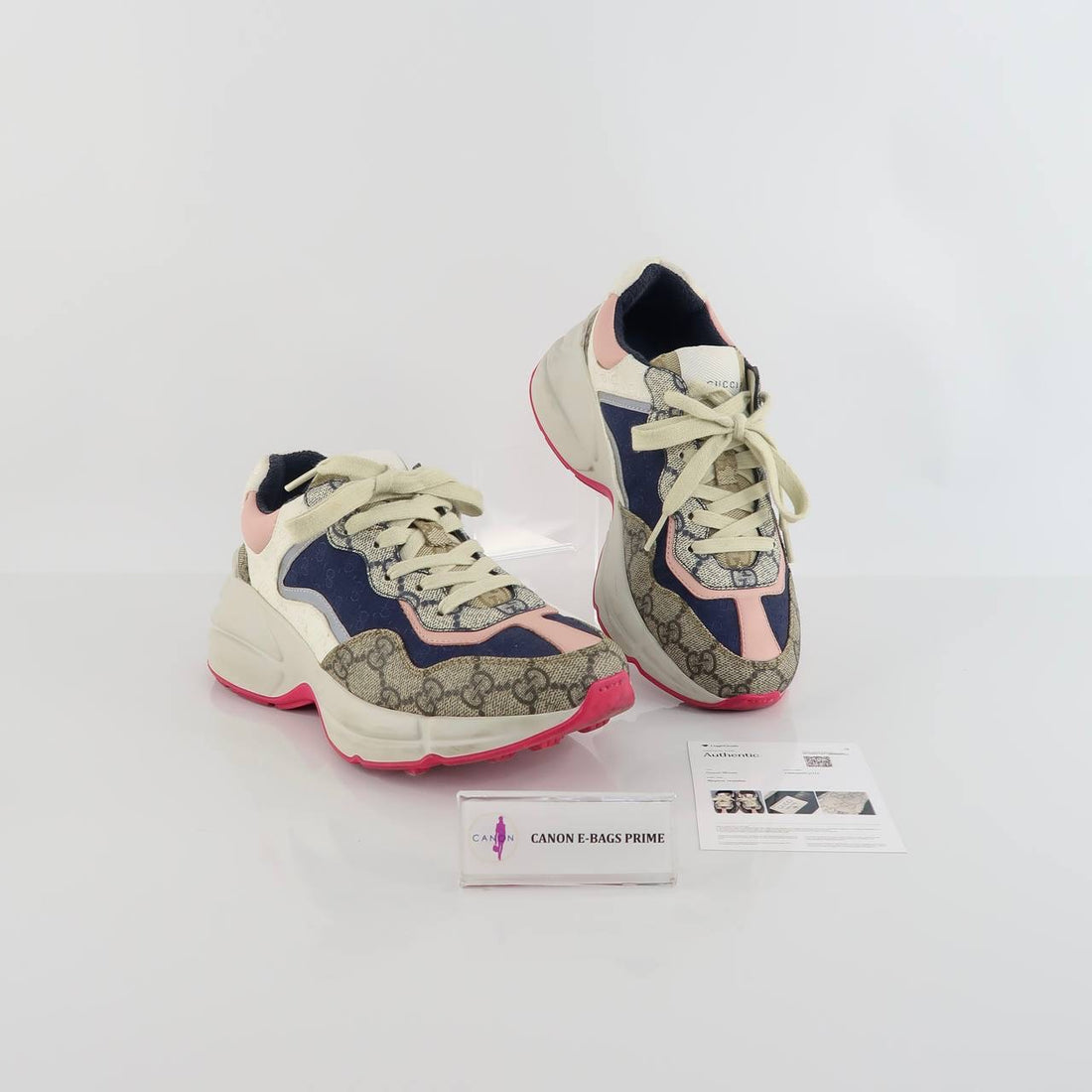 Rhyton Ebony Sneakers