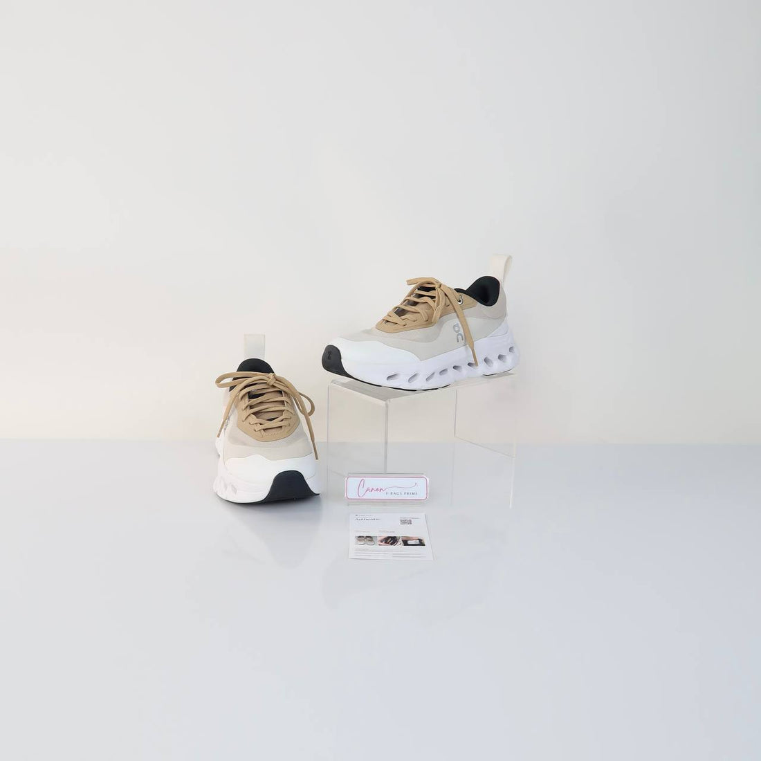 On Cloudtilt 2 Tan White/Gum Sneakers