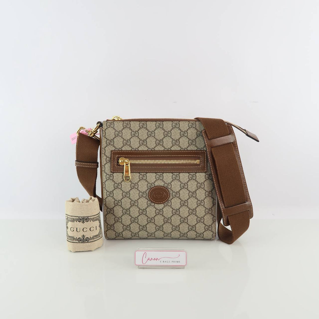GG Supreme Canvas Messenger Bag