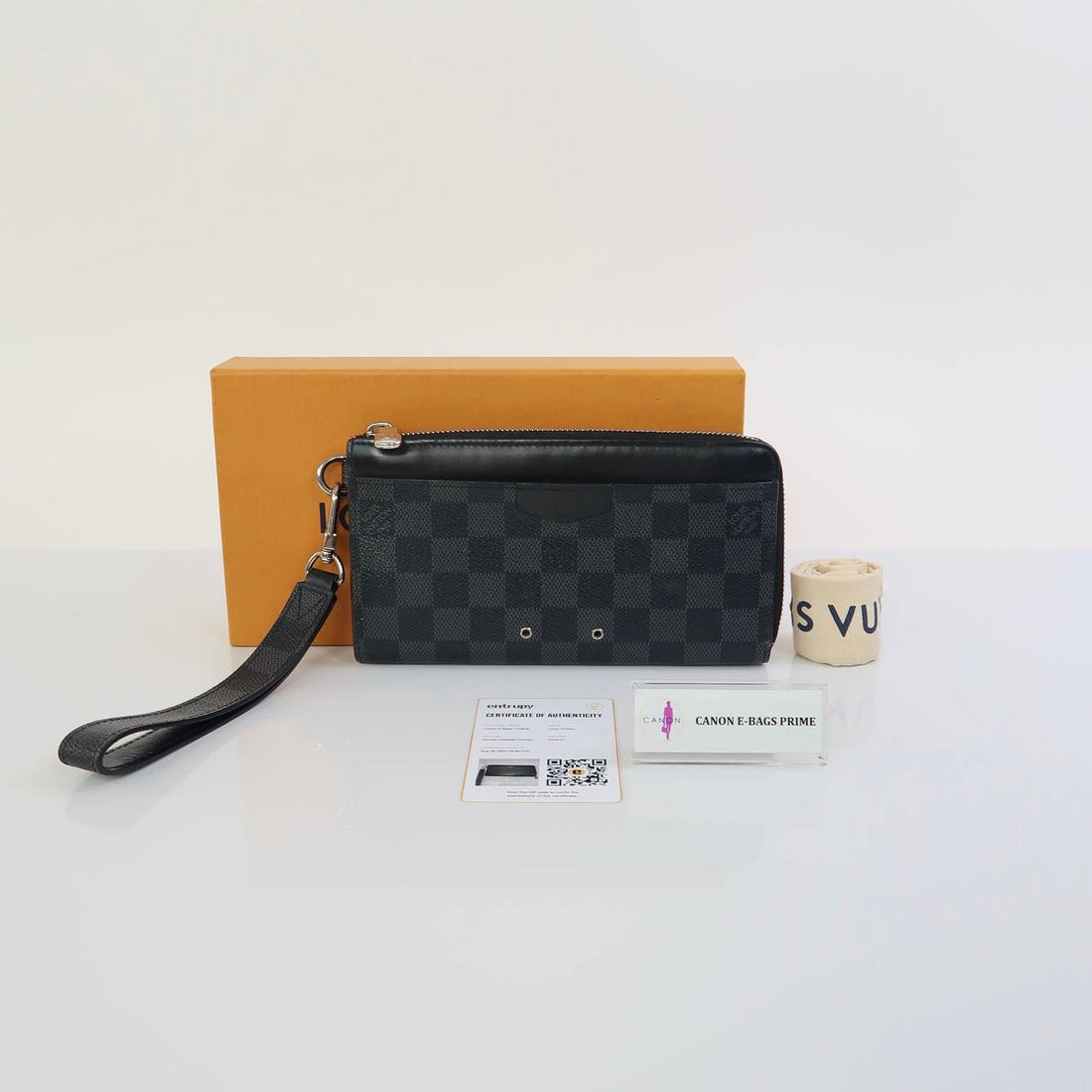 Zippy Dragonne Long Wallet/Wristlet