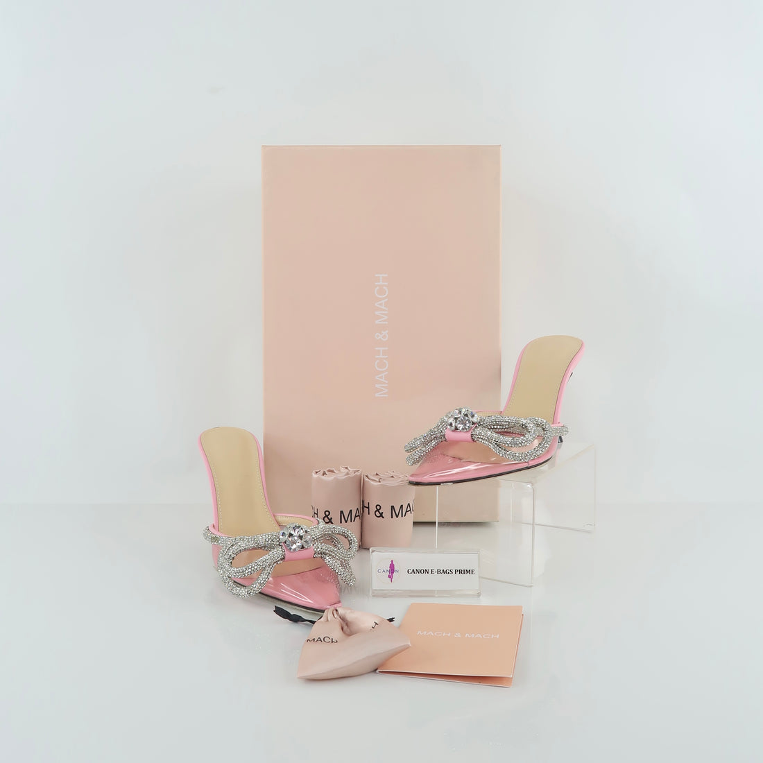 Bow Pumps with Crystal