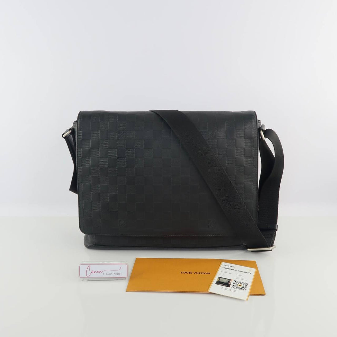Discovery Infini Messenger Bag