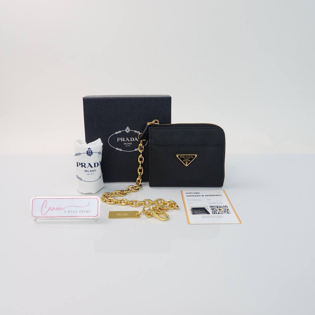Wristlet Compact Zipper Wallet