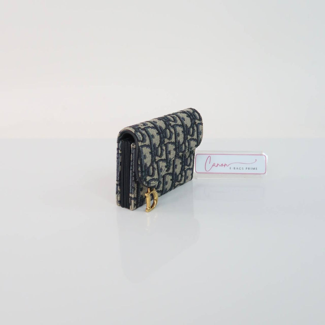 Saddle 5 Gusset Card Holder