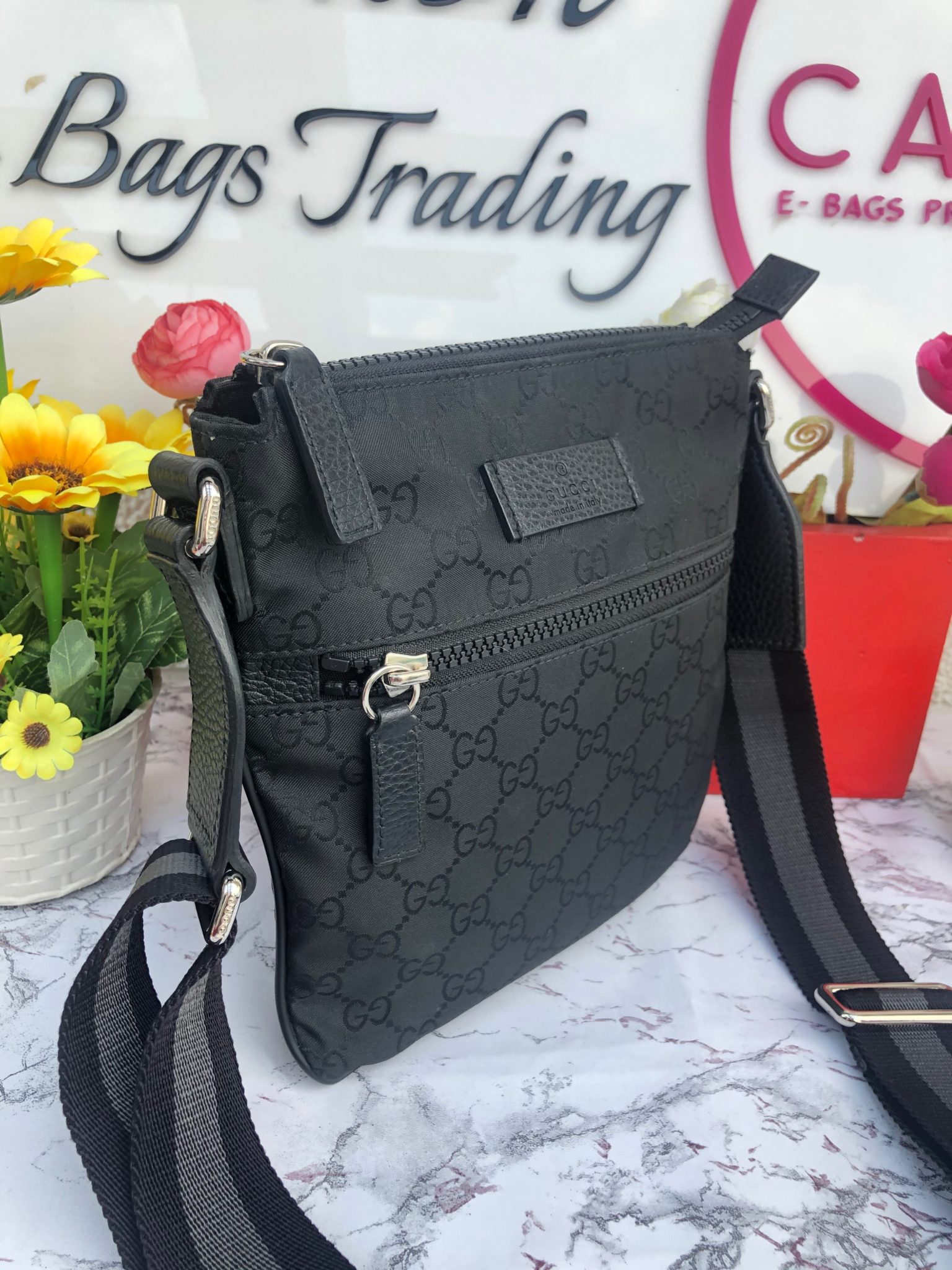 Gucci GG Supreme Black Messenger Bag - Canon E-Bags Prime
