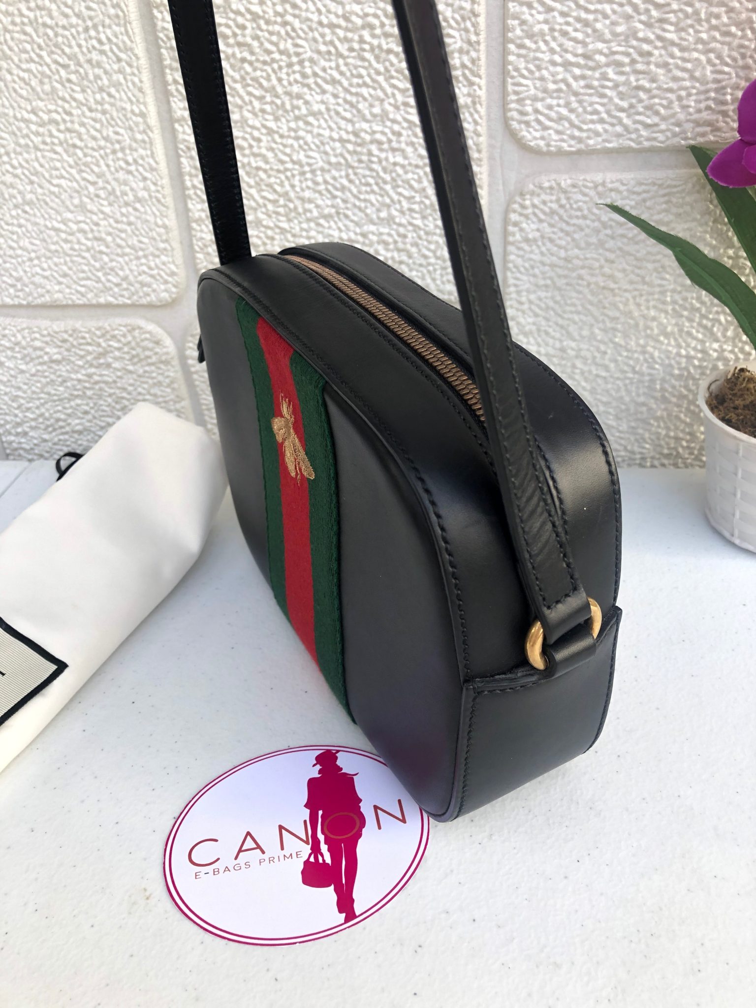 Gucci Linea Bee Embroidered Black Leather Crossbody Bag - Canon E-Bags Prime