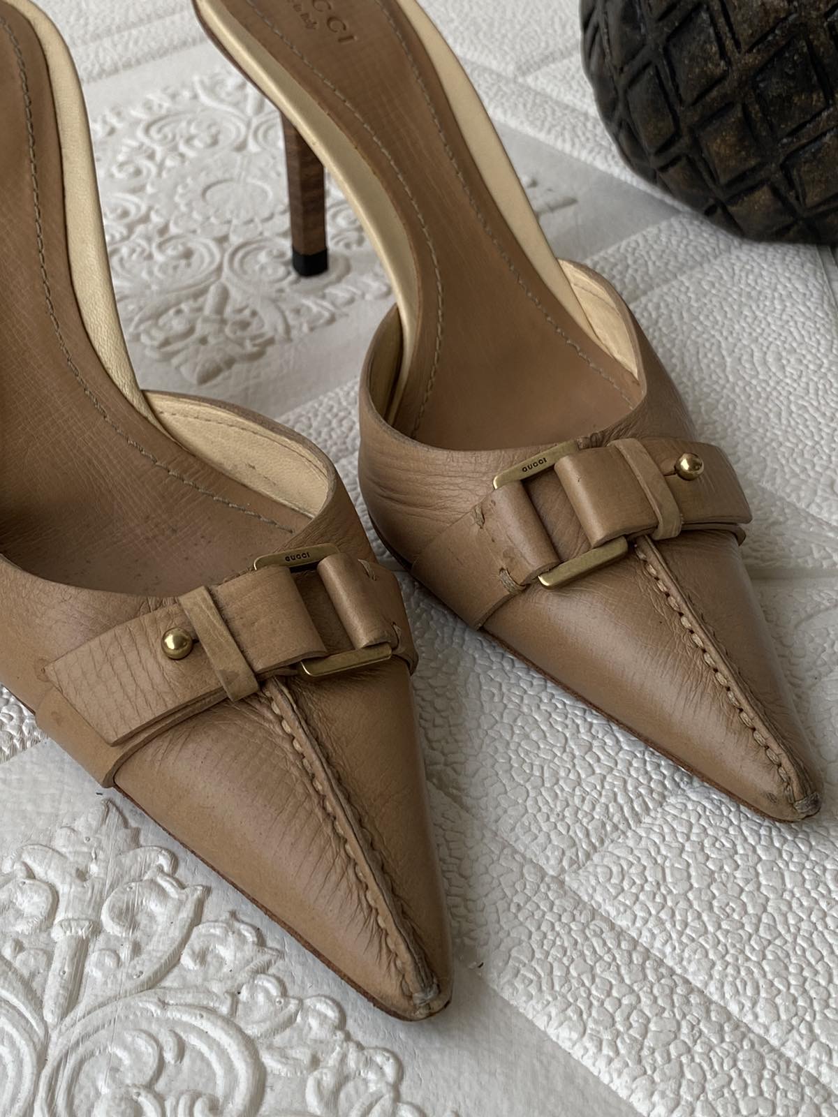 Gucci Beige Leather Pointed Toe High heel Mules Size 7.5 ...