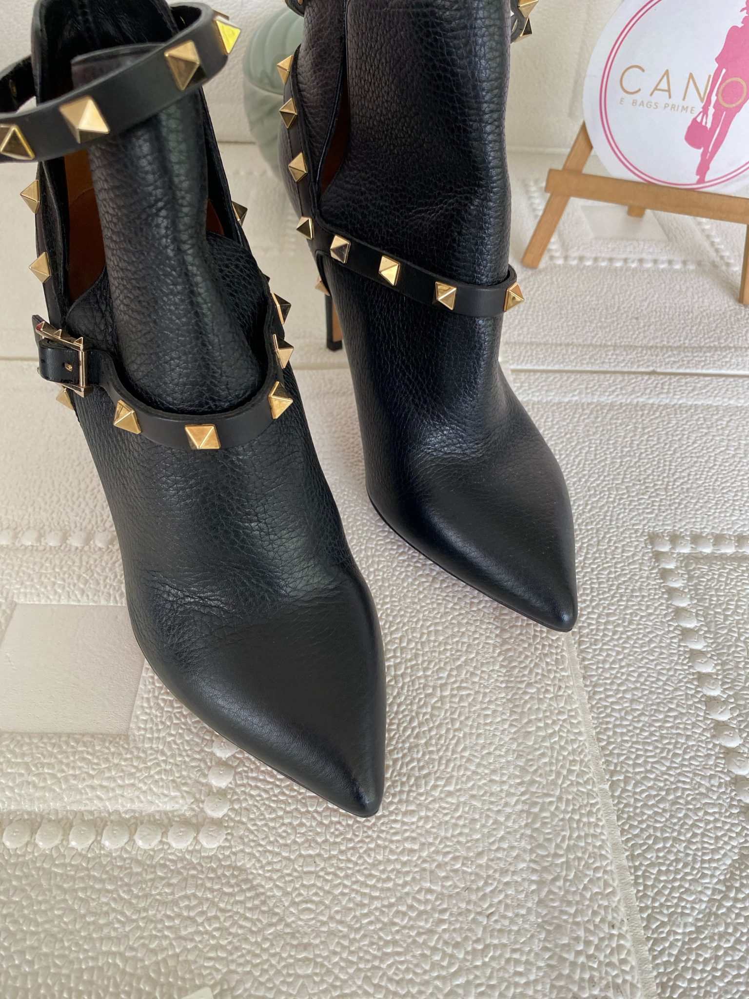 Valentino Black Grained Leather Rockstud Boots Size 36. Made in Italy ...