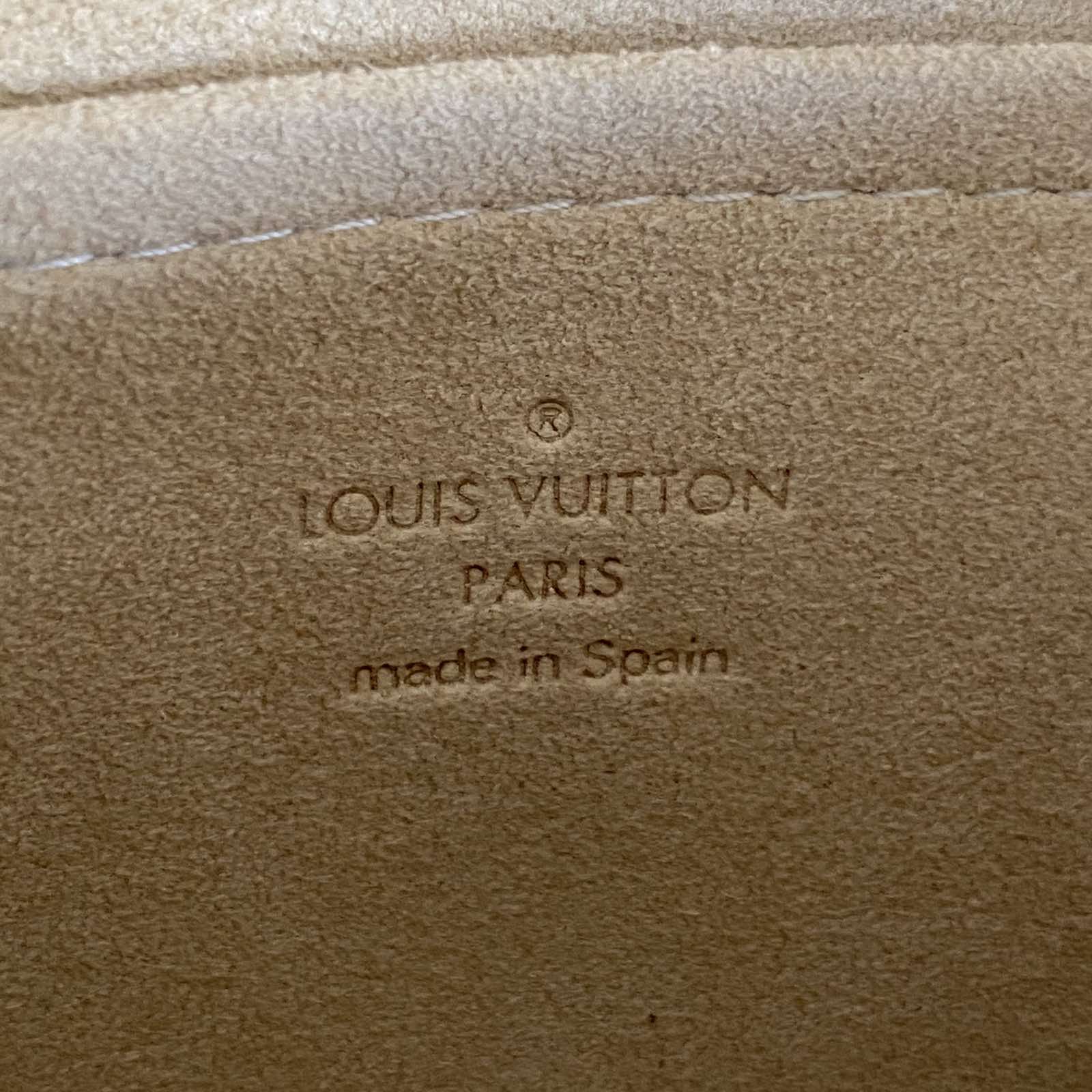 Louis Monogram Twin Pochette GM. Made in Spain. Date CA0090 – E-Bags Prime