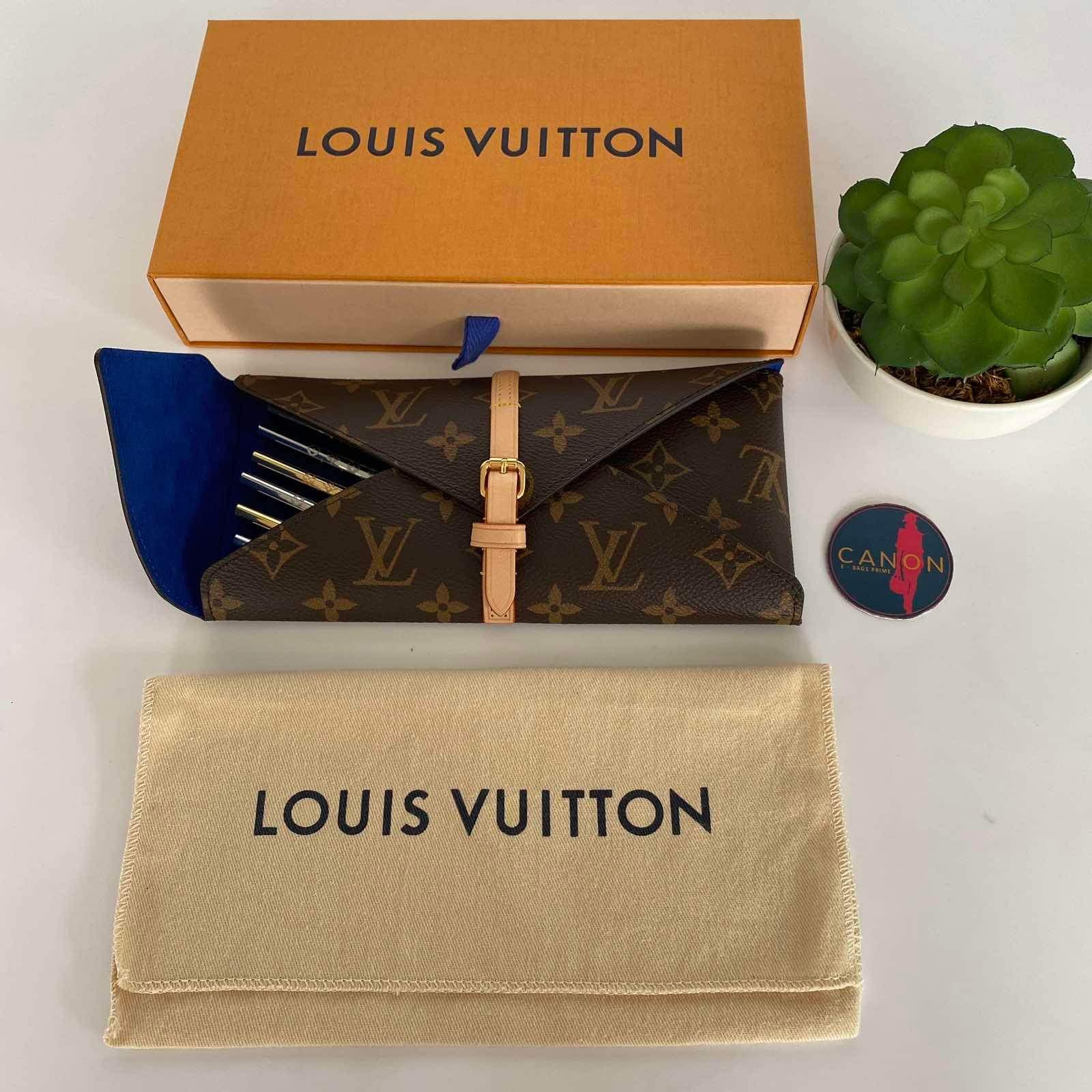 New Authentic Louis Vuitton Monogram Aluminum Straw Set W LV Canvas Case  G10477