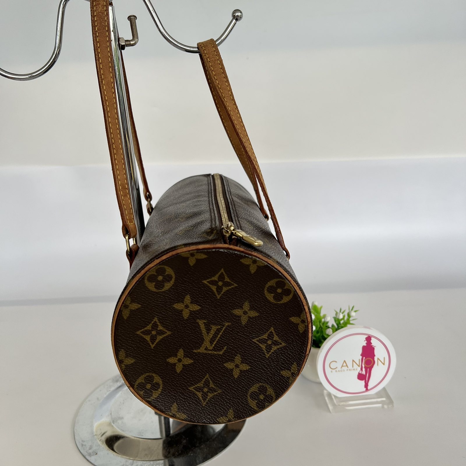 Louis Vuitton Papillon 26 Monogram Bag for Sale in Houston, TX