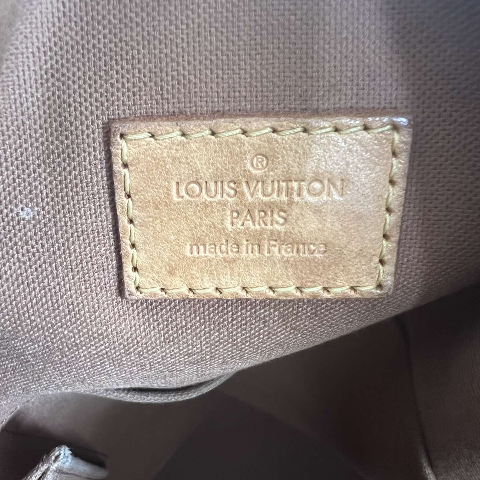 Louis Vuitton Monogram Canvas Beaubourg Shoulder Tote Bag. DC: DU2088. Made  in France. - Canon E-Bags Prime