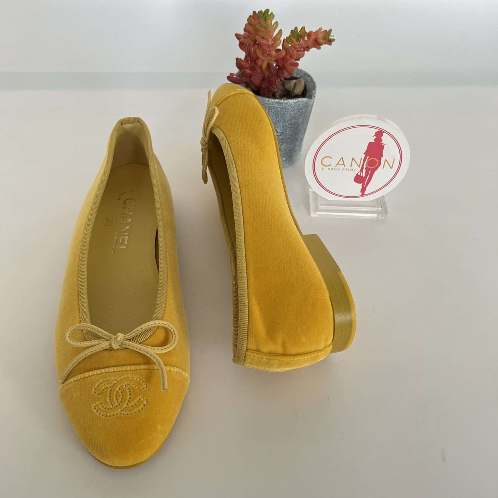 Chanel Yellow Velvet Ballet Flats. Size 37C. Made in Italy. - Canon E-Bags  Prime