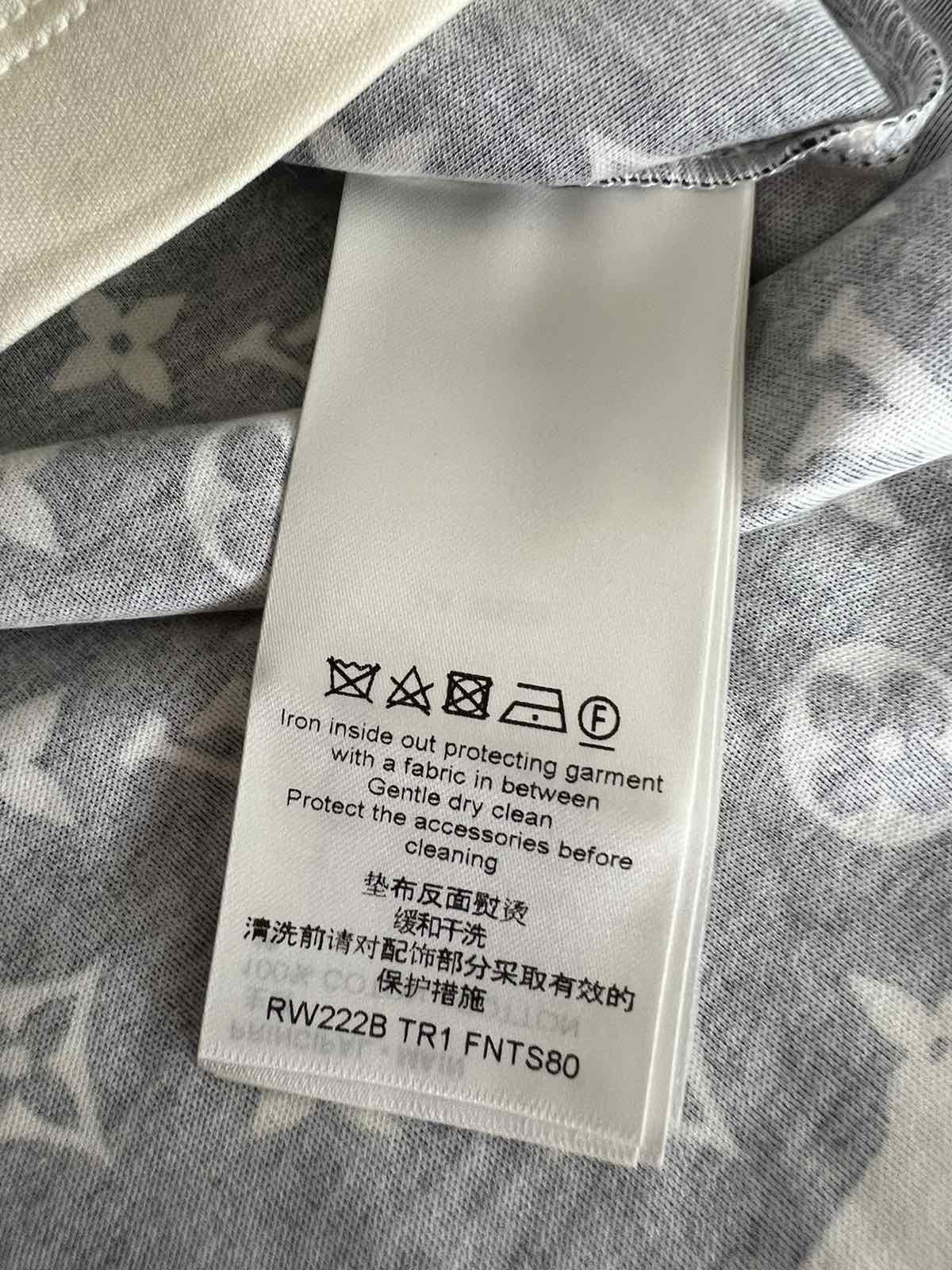 Louis Vuitton Stripe Accent Monogram T-Shirt, Navy, Xxs