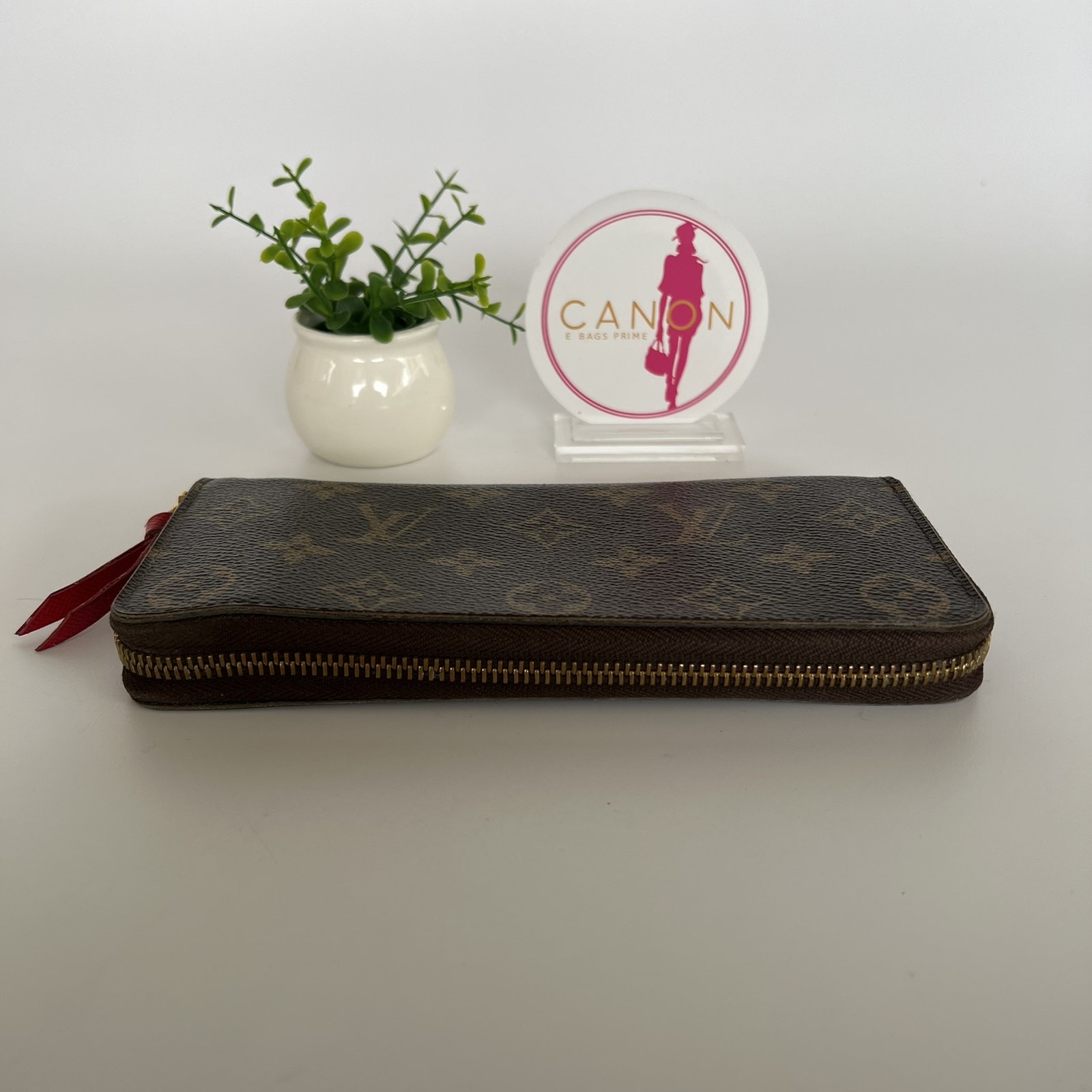 Louis Vuitton Monogram Canvas Clemence Wallet Fuchsia Interior. DC: CA  0188. Made in Spain.