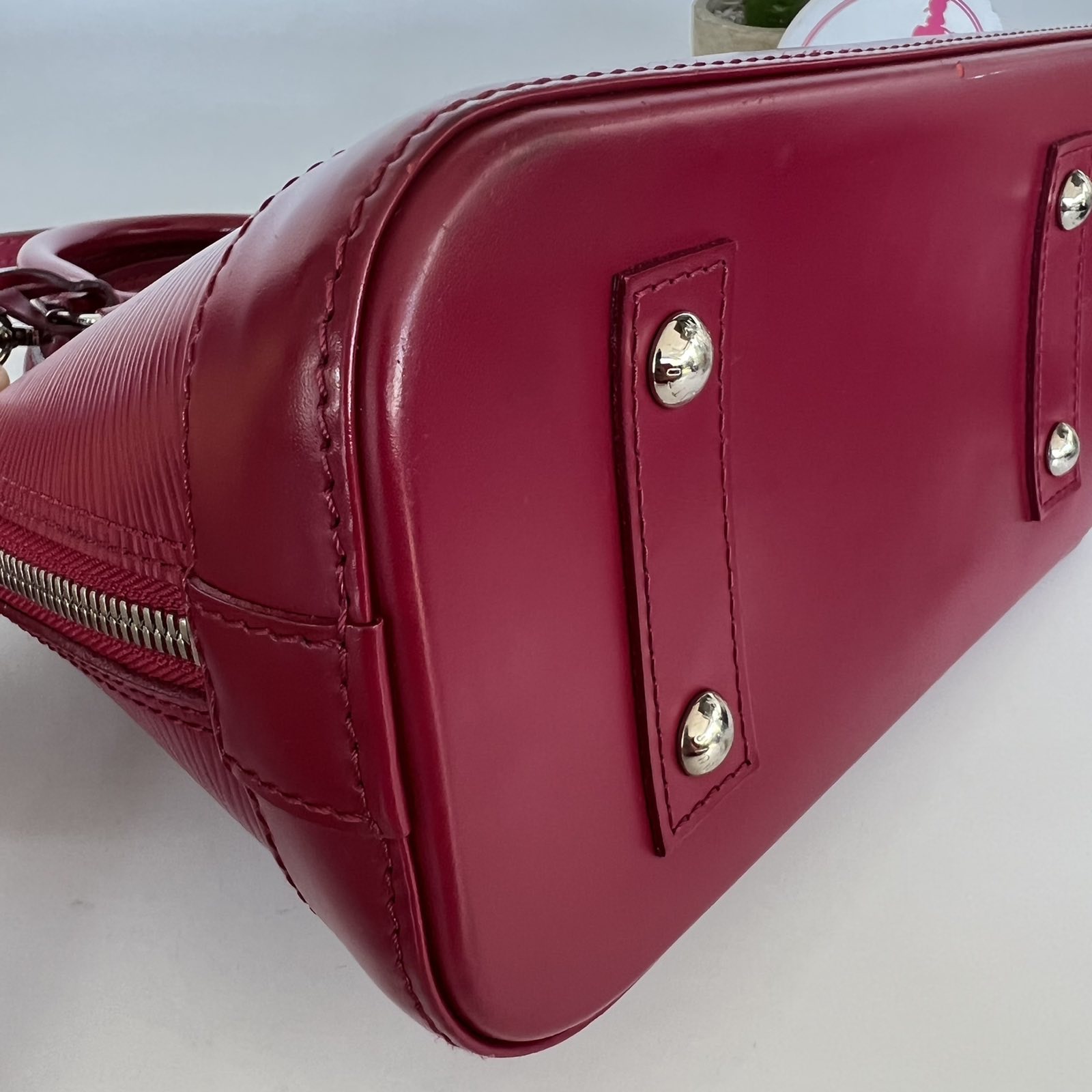 SOLD/LAYAWAY💕 Louis Vuitton Fuchsia Epi Leather Alma BB. Silver Hardware.  DC: MI 3103. Made in France. - Canon E-Bags Prime