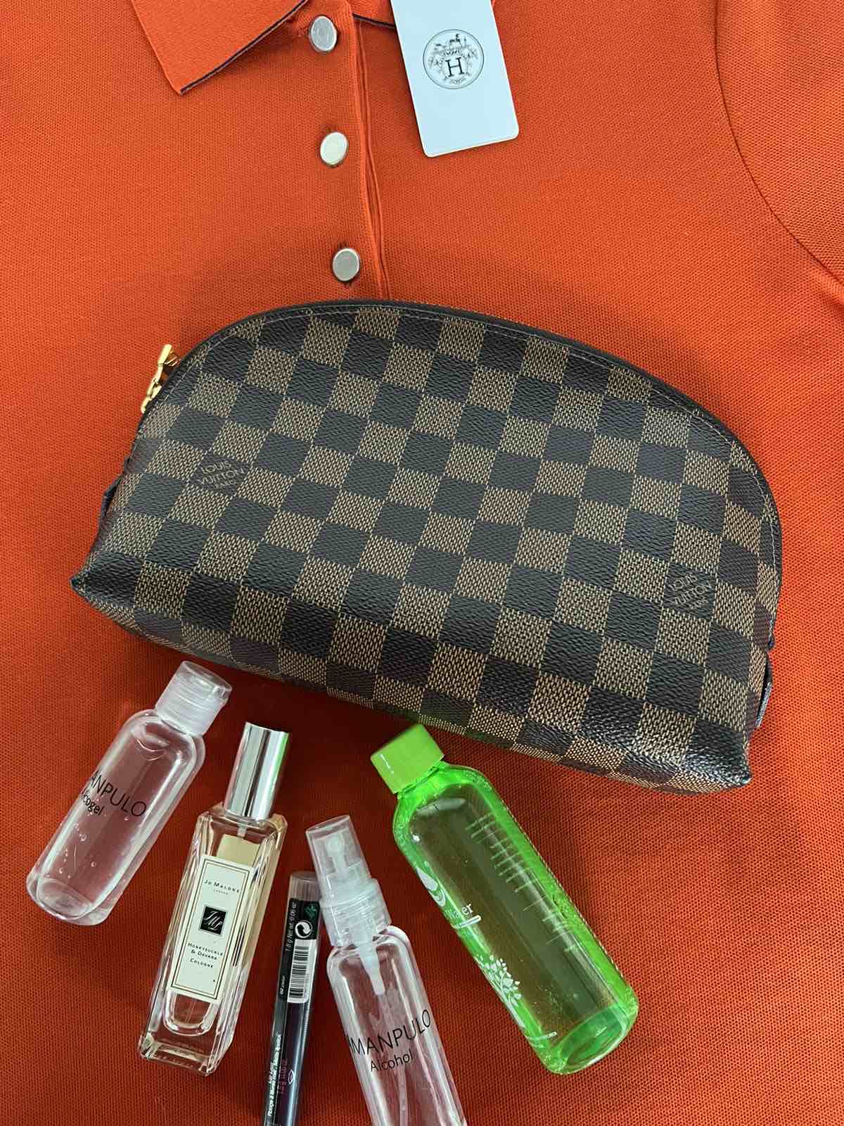 SOLD/LAYAWAY💕 Louis Vuitton Damier Ebene Cosmetic Pouch GM. Made