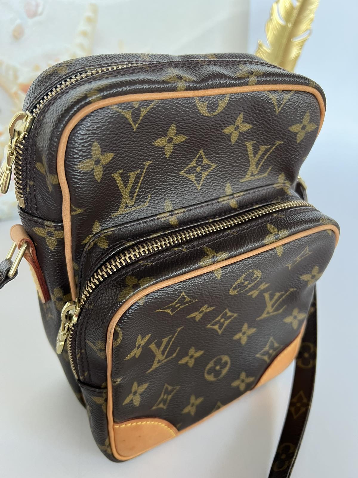 Louis Vuitton Monogram Canvas  Crossbody Bag. DC: TH0013. Made in  France. No inclusions ❤️ - Canon E-Bags Prime