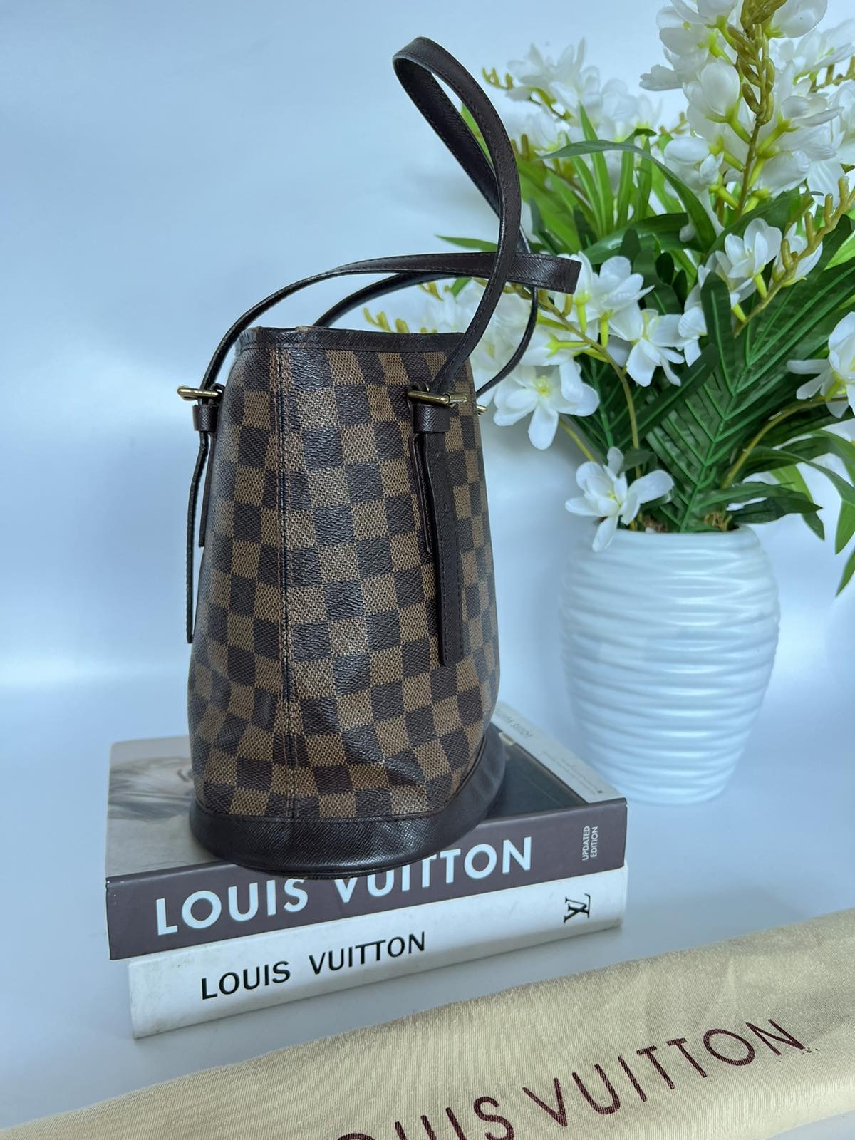 Vintage Louis Vuitton Damier Ebene Marais Coated Canvas Bucket Bag #186361