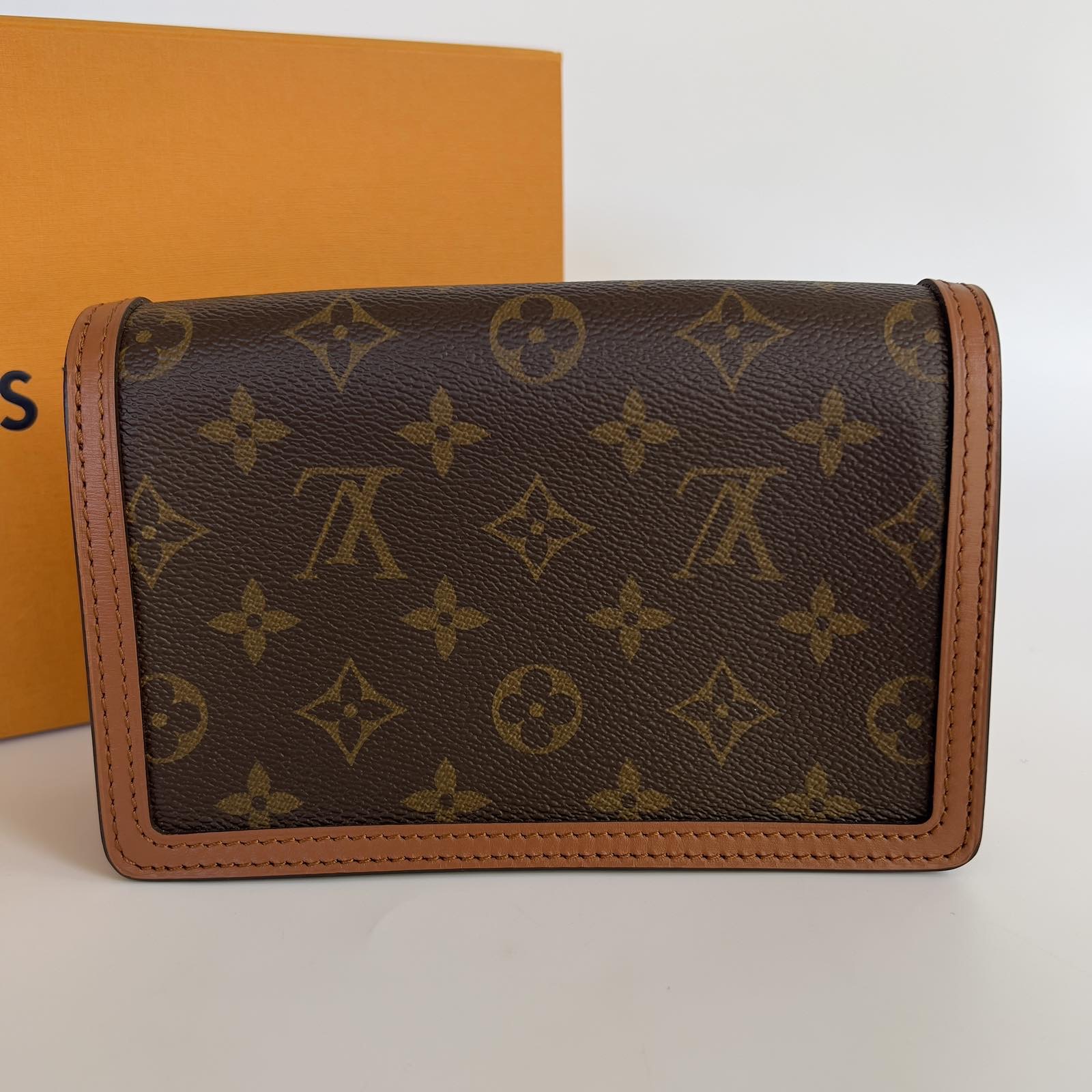 Shop Louis Vuitton Mini Dauphine Compact Wallet On Chain (M80724) by lufine