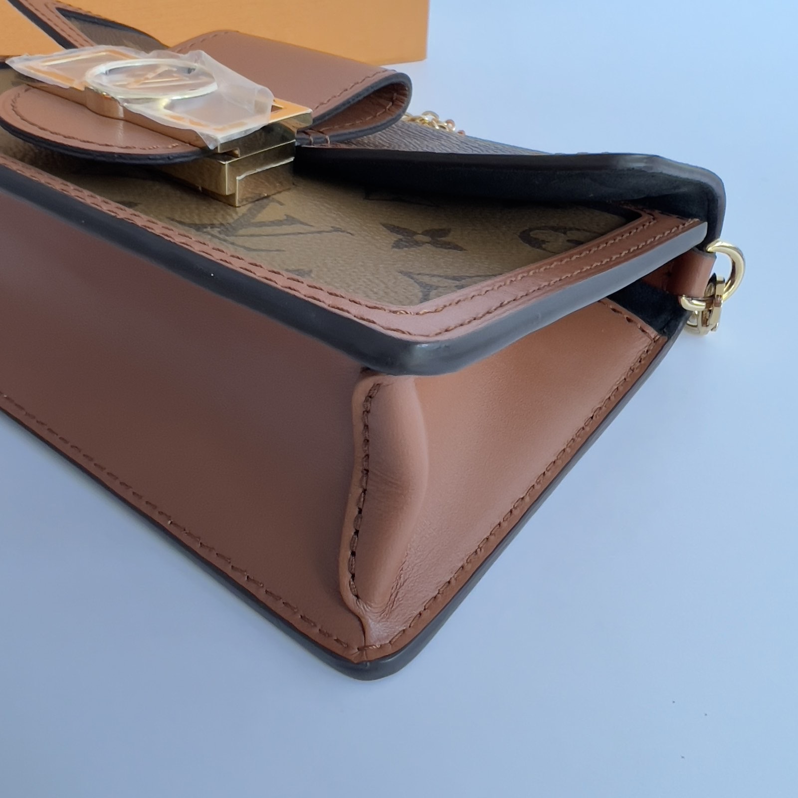 Louis Vuitton Mini Dauphine Compact Wallet On Chain (M80724)