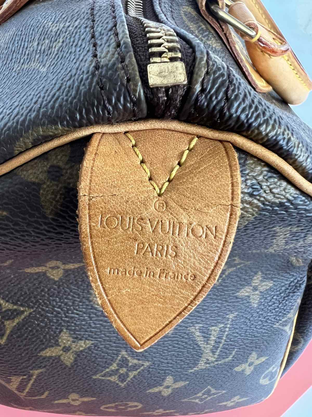 Louis Vuitton Monogram Canvas Speedy 30. DC: SP0918. Made in France. No  inclusions ❤️