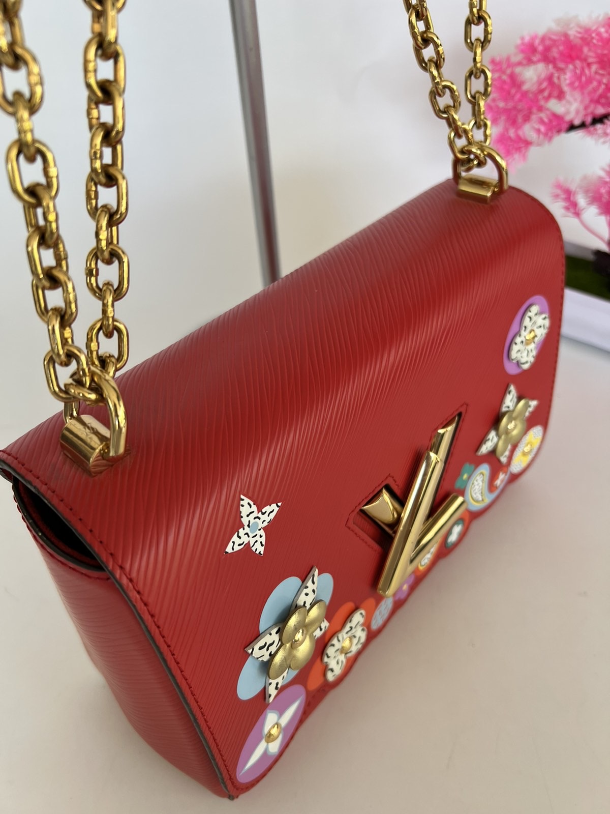 Louis Vuitton Epi Leather Black/Red Floral Twist Bag. DC: FL3142. Made in  France. With dustbag ❤️