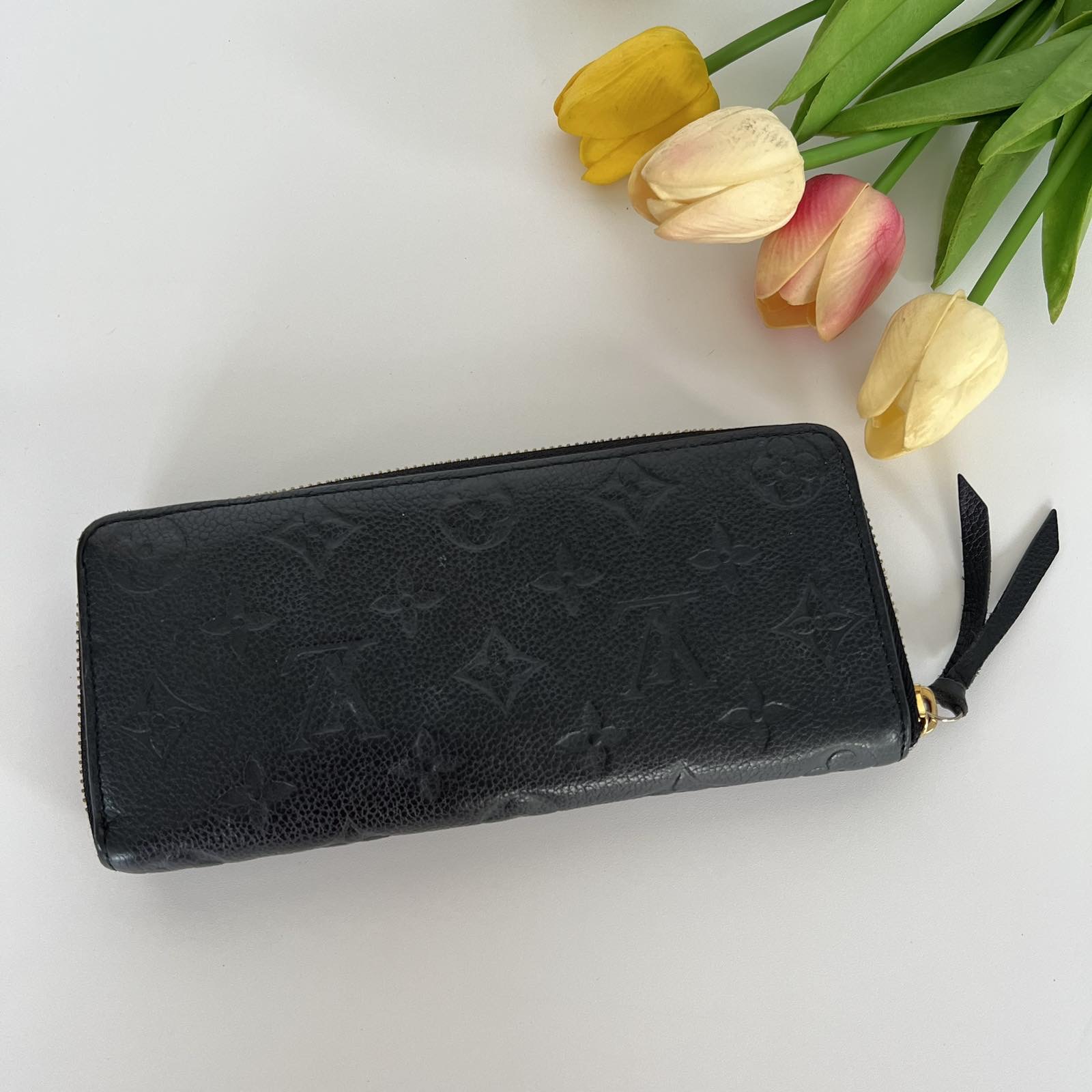 Louis Vuitton Clèmence Wallet Black Empreinte - Luxury Helsinki