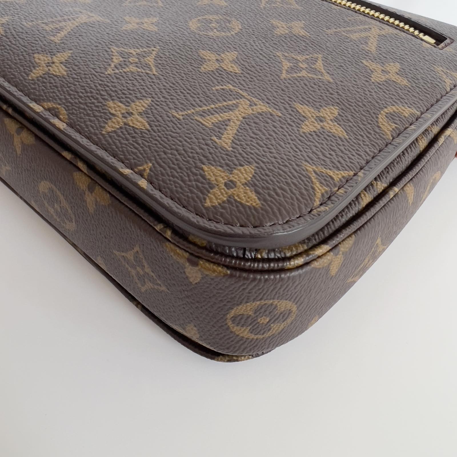 Louis Vuitton Reverse Monogram Canvas On The Go GM. Microchip. Made in  Italy. With receipt & certificate of authenticity from ENTRUPY ❤️