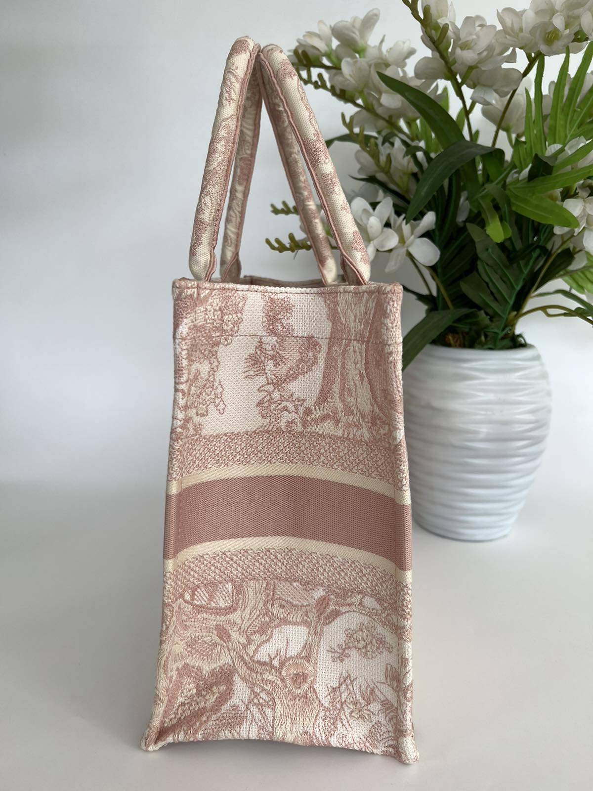 SOLD/LAYAWAY💕 Dior Book Tote Pink Toile De Jouy Old Small. Made in Italy.  With authenticity card, dustbag & certificate of authenticity from ENTRUPY