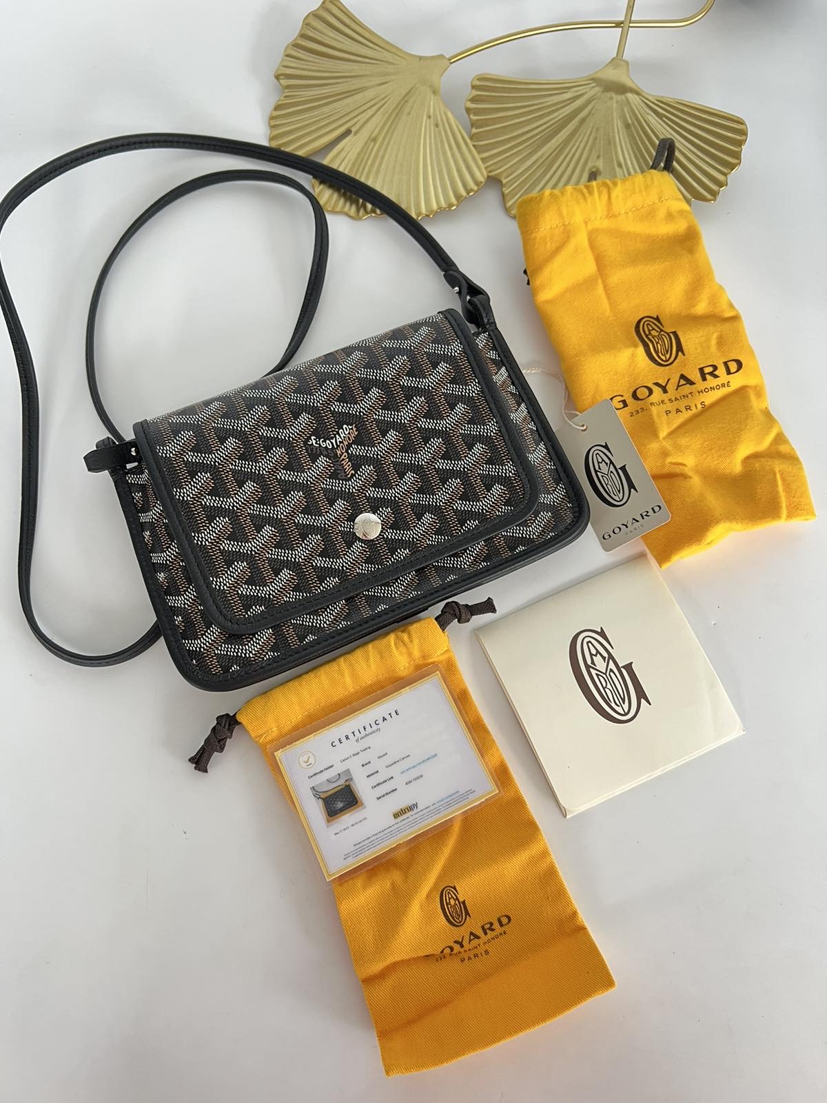 Goyard Black Plumet Wallet Clutch/Crossbody Bag. Made in France. With care  card, dustbag & certificate of authenticity from ENTRUPY ❤️ - Canon E-Bags  Prime