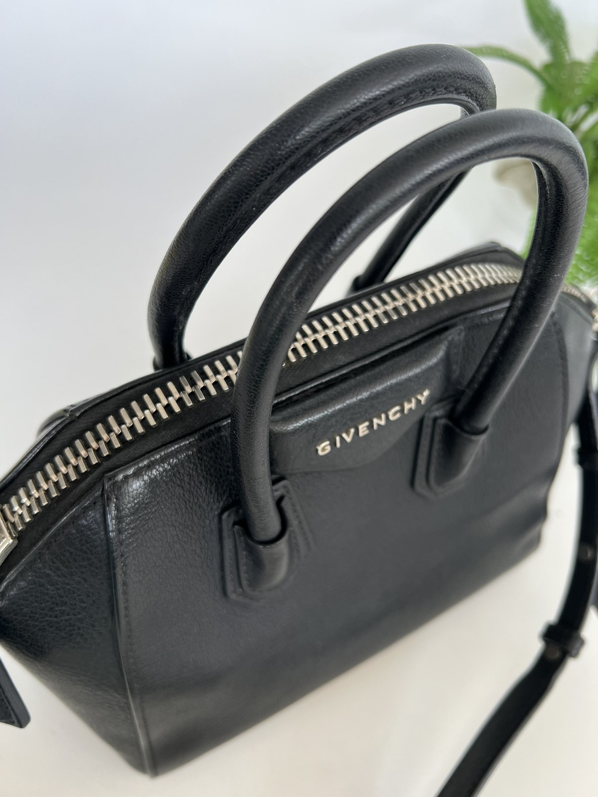 Givenchy Antigona Black Mini Silver Hardware. Made in Italy. With long  strap, swatch & tag ❤️