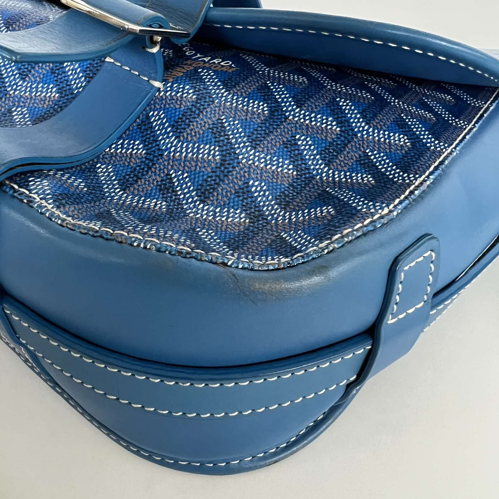 SOLD/LAYAWAY💕 Goyard Blue Goyardine Coated Canvas Messenger Bag Silver  Hardware. Made in France. With certificate of authenticity from ENTRUPY ❤️  - Canon E-Bags Prime