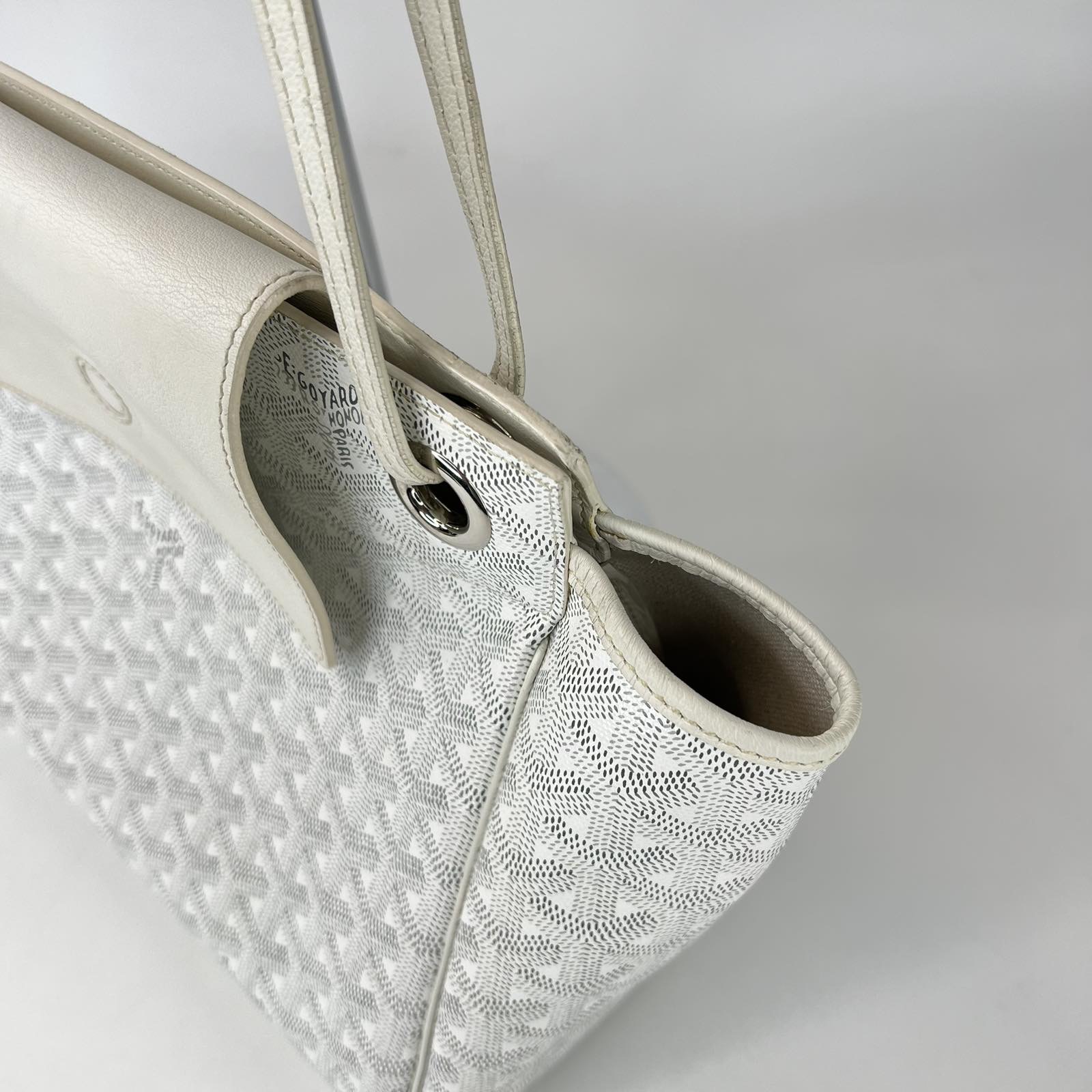 Goyard Rouette White. Made in France. With care cards ❤️ - Canon E-Bags  Prime