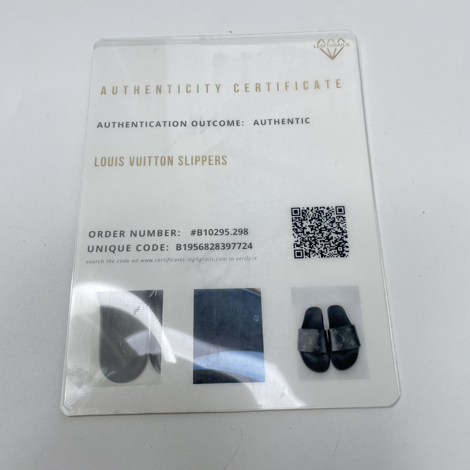 Louis Vuitton Monogram Eclipse Slides Size 26 cm. With certificate of  authenticity from LEGIT GRAILS ❤️