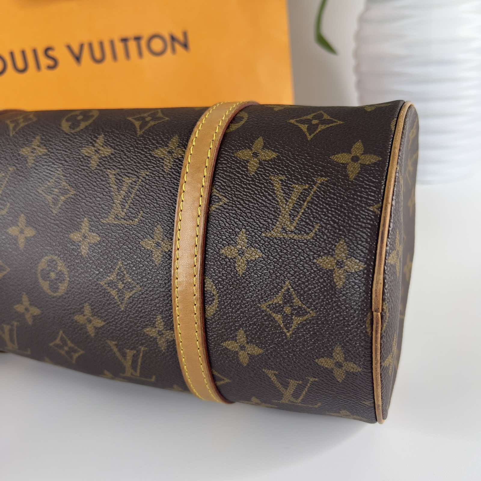 Louis Vuitton Papillon Handbag 340235