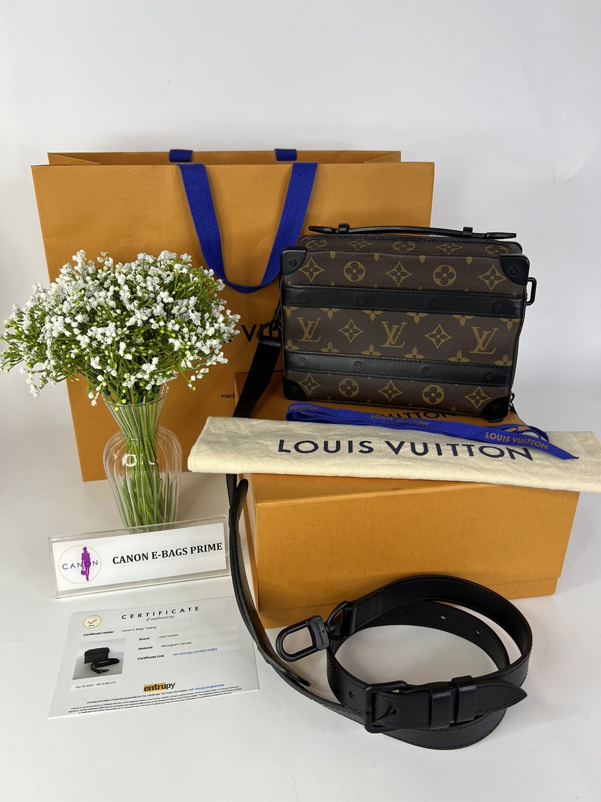 Louis Vuitton Stripe Accent Monogram T-Shirt. Size S - Canon E-Bags Prime