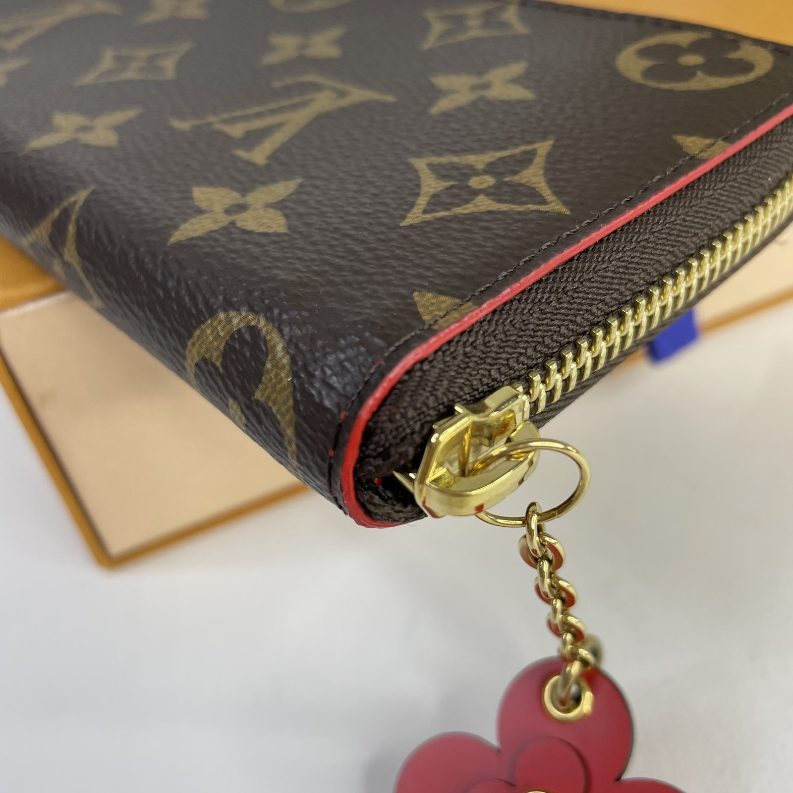 Louis Vuitton Monogram Blooming Flower Clemence Wallet Red Interior. DC:  GI3148. Made in Spain. With dustbag, box, paperbag & certificate of  authenticity from ENTRUPY ❤️ - Canon E-Bags Prime
